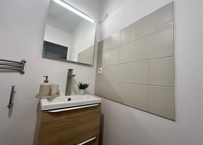 Centre Moderne Apartment